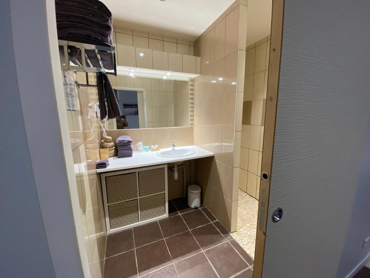 Logis Hotel Restaurant Le Kalliste イエール エクステリア 写真