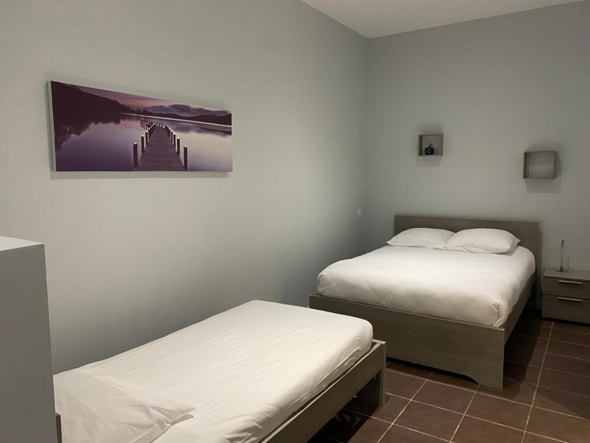 Logis Hotel Restaurant Le Kalliste イエール エクステリア 写真
