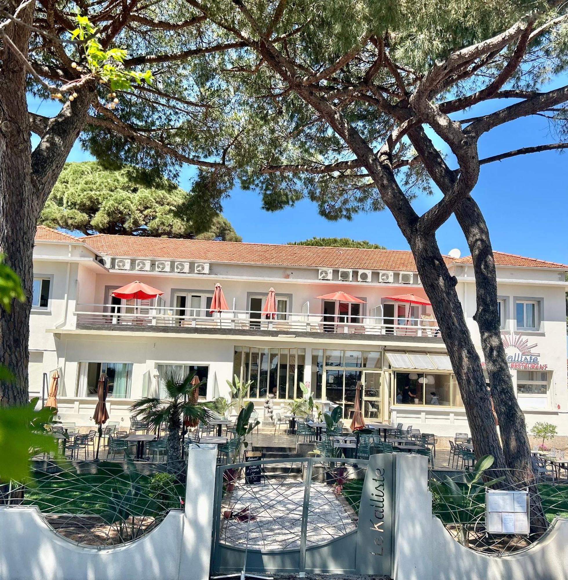 Logis Hotel Restaurant Le Kalliste イエール エクステリア 写真